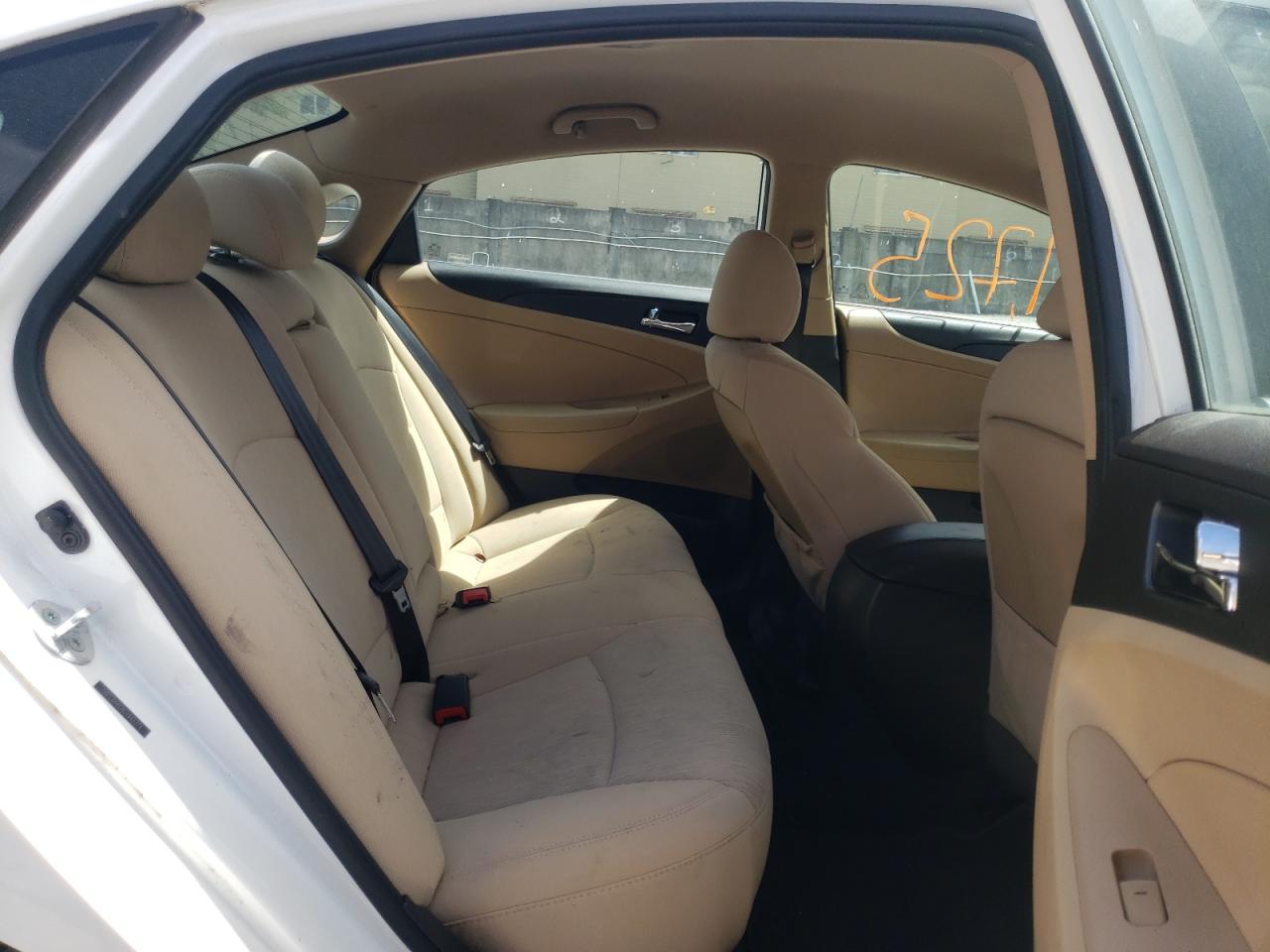 Photo 6 from auction – 2014 HYUNDAI SONATA GLS with VIN 5NPEB4AC8EH942274