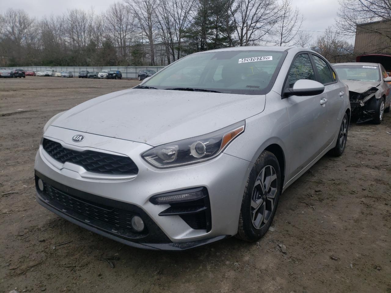 Photo 2 from auction – 2020 KIA FORTE FE with VIN 3KPF24AD5LE147147
