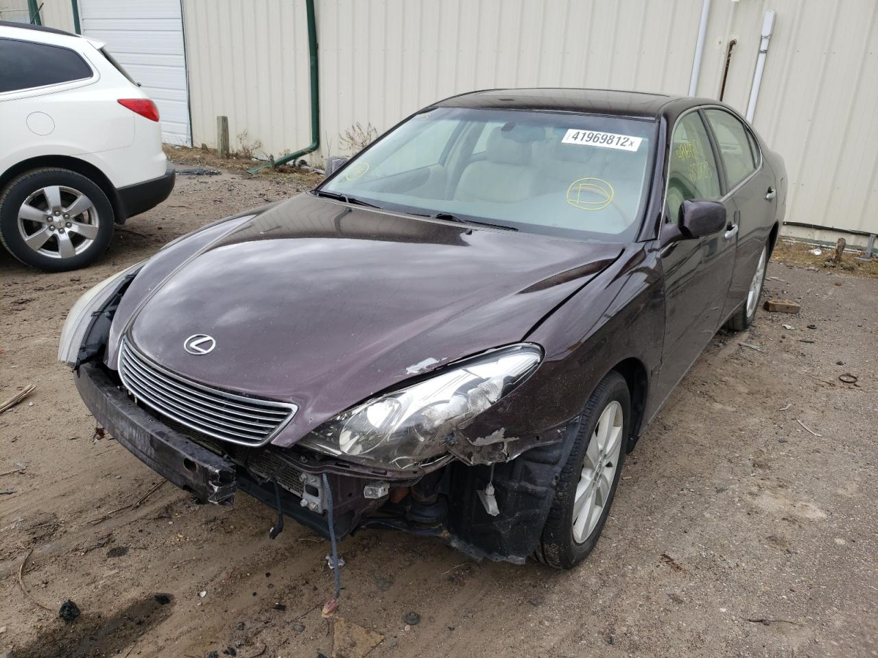 Photo 2 from auction – 2005 LEXUS ES 330 with VIN JTHBA30G055068960