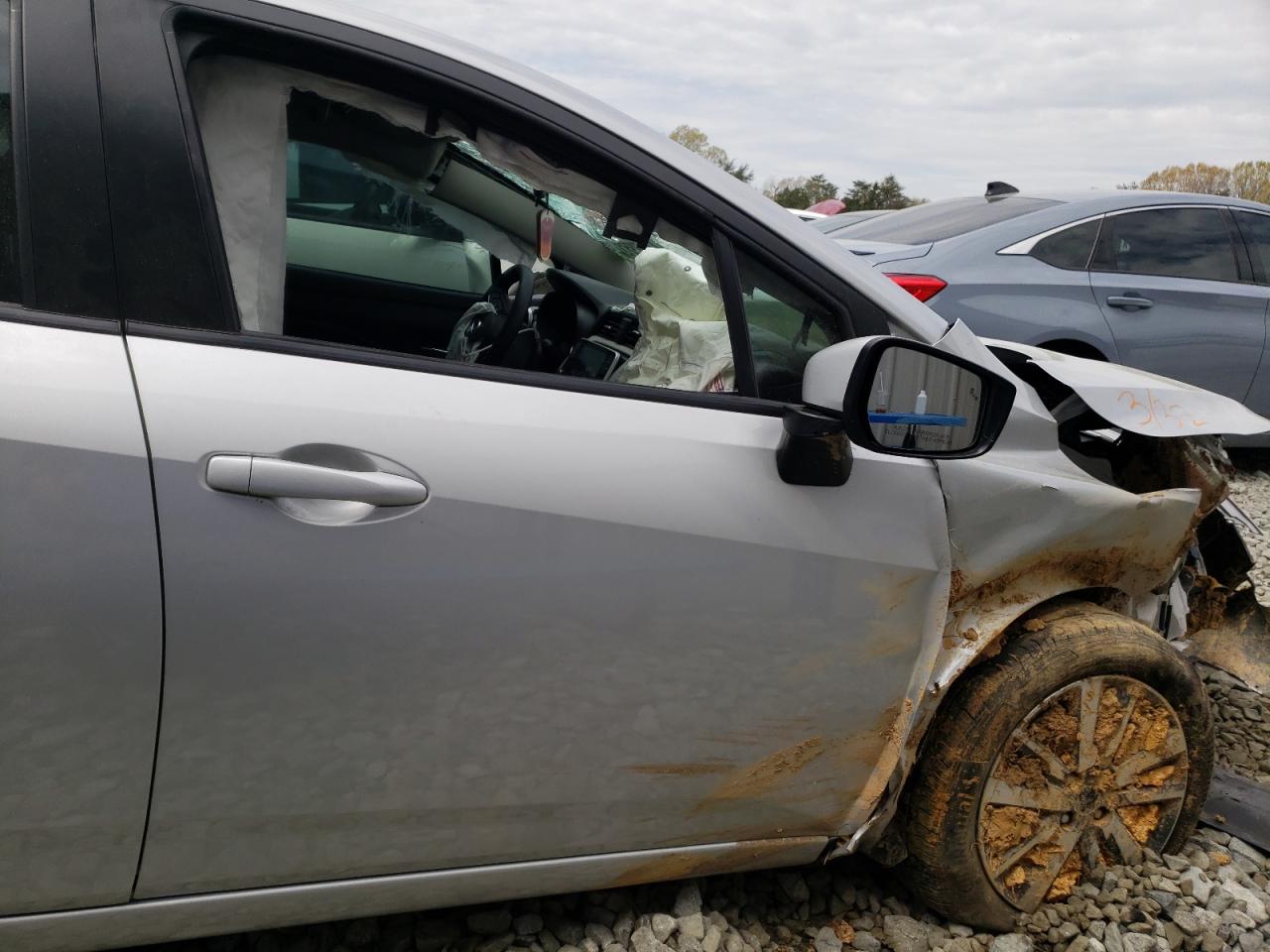 Photo 10 from auction – 2020 NISSAN VERSA SV with VIN 3N1CN8EV8LL832634
