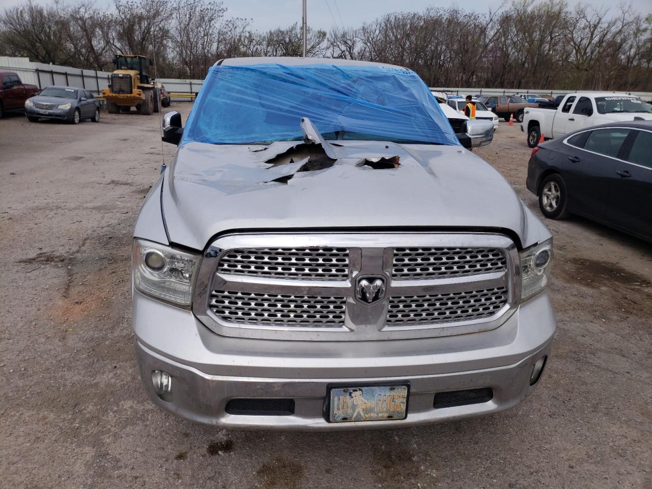 Photo 9 from auction – 2014 RAM 1500 LARAM with VIN 1C6RR7JT2ES146479