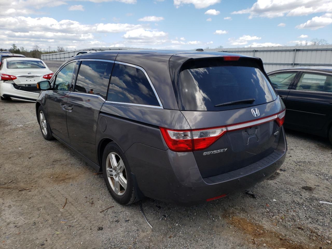 Photo 3 from auction – 2012 HONDA ODYSSEY TO with VIN 5FNRL5H96CB079503