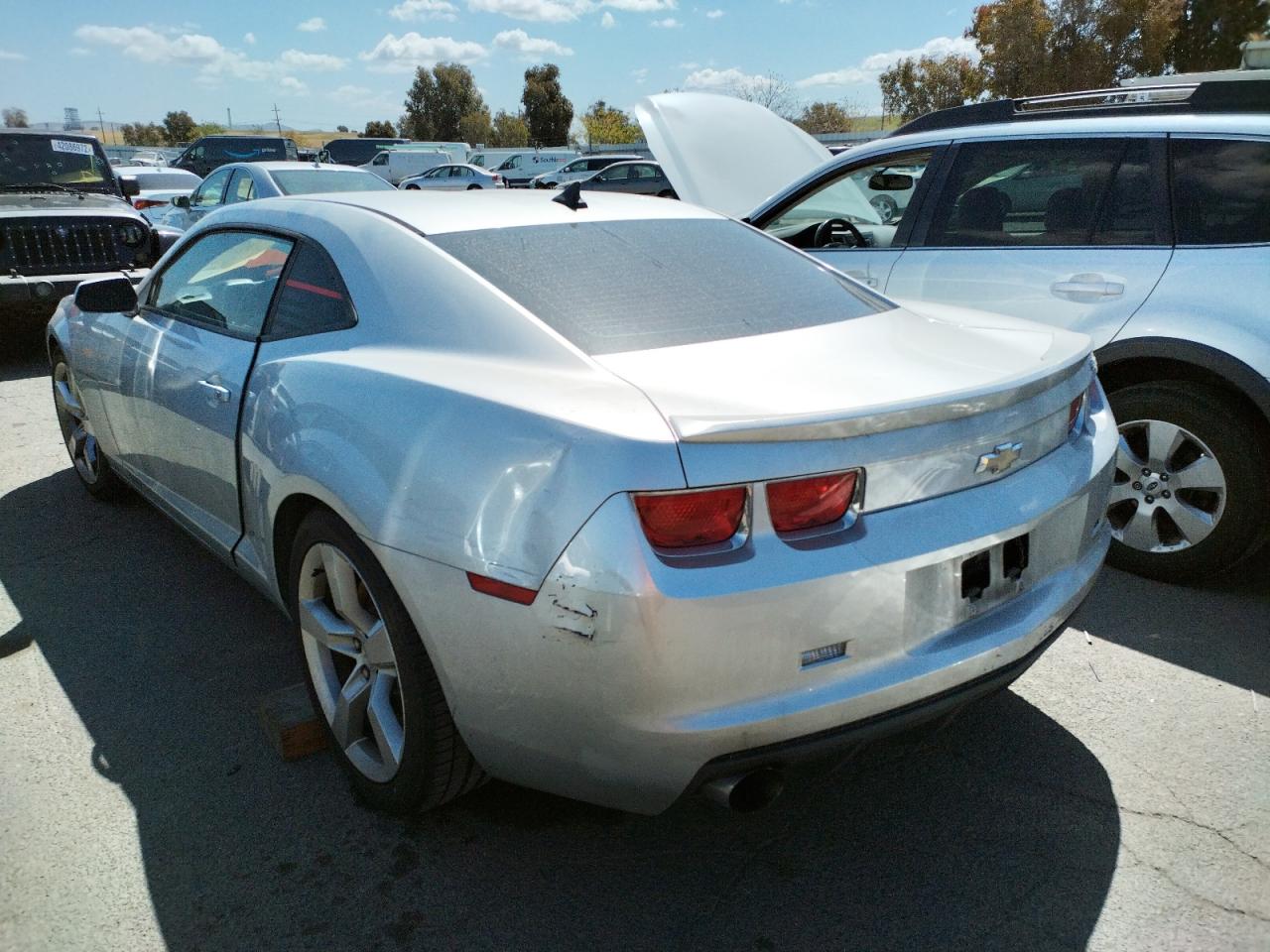 Photo 3 from auction – 2010 CHEVROLET CAMARO SS with VIN 2G1FJ1EJ4A9186091