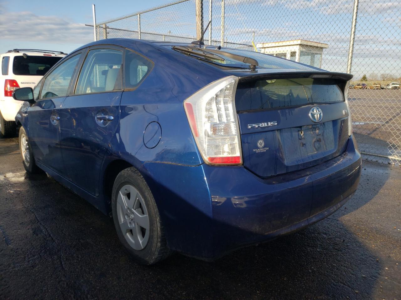 Photo 3 from auction – 2010 TOYOTA PRIUS with VIN JTDKN3DU3A0048571