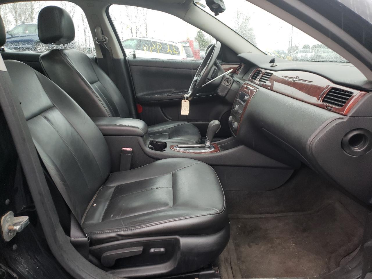 Zdjęcie 5 z aukcji – 2008 CHEVROLET IMPALA LT z VIN 2G1WT58K381355385