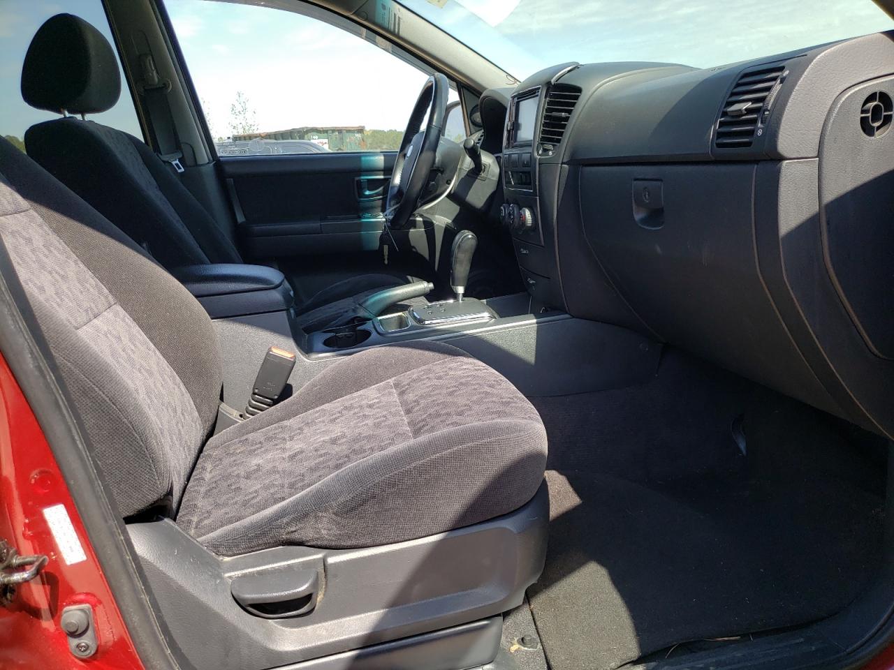 Photo 5 from auction – 2007 KIA SORENTO EX with VIN KNDJD736375673606