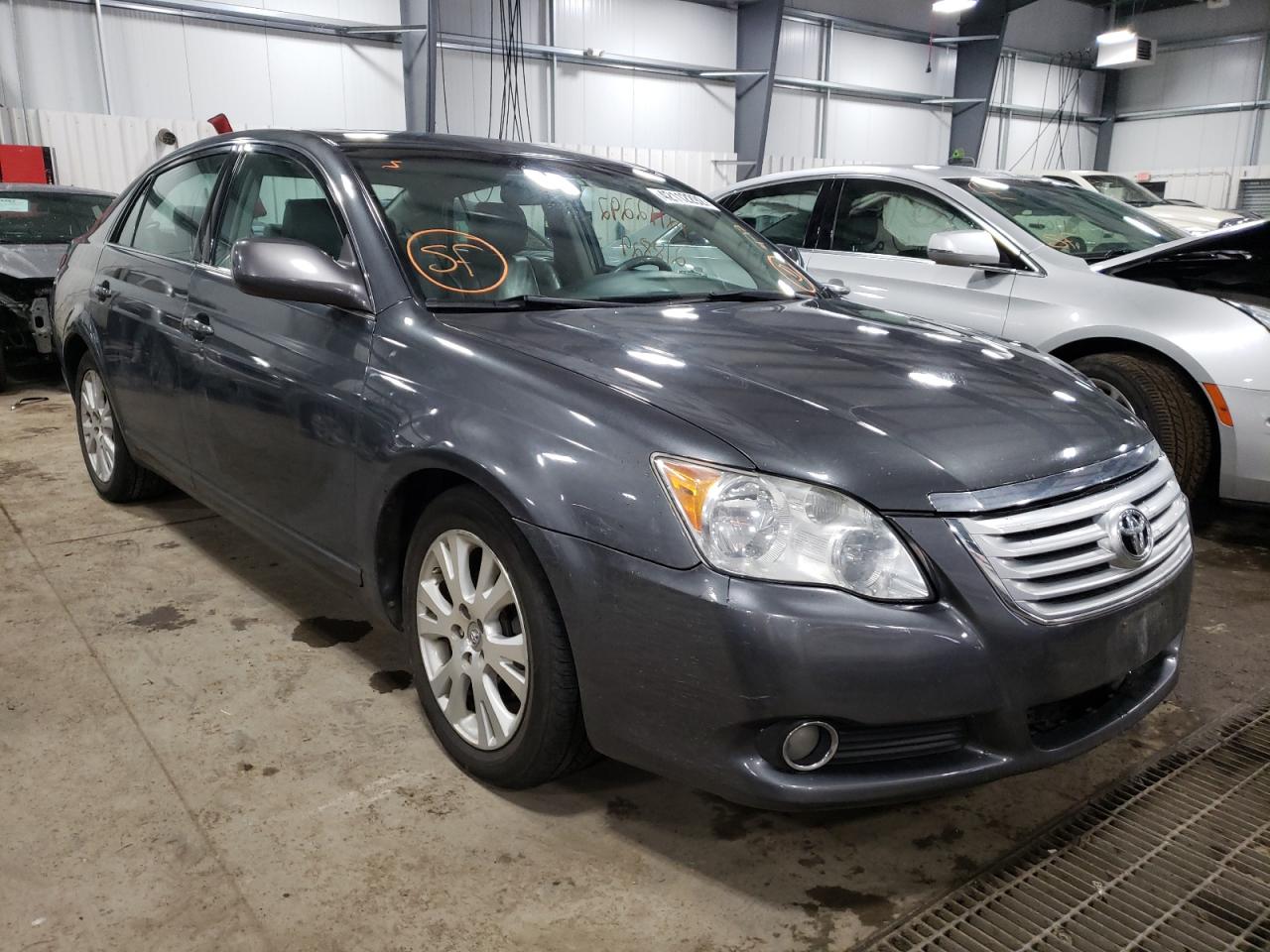 TOYOTA AVALON XL 2008 with VIN 4T1BK36B98U289697 - Photo from auction