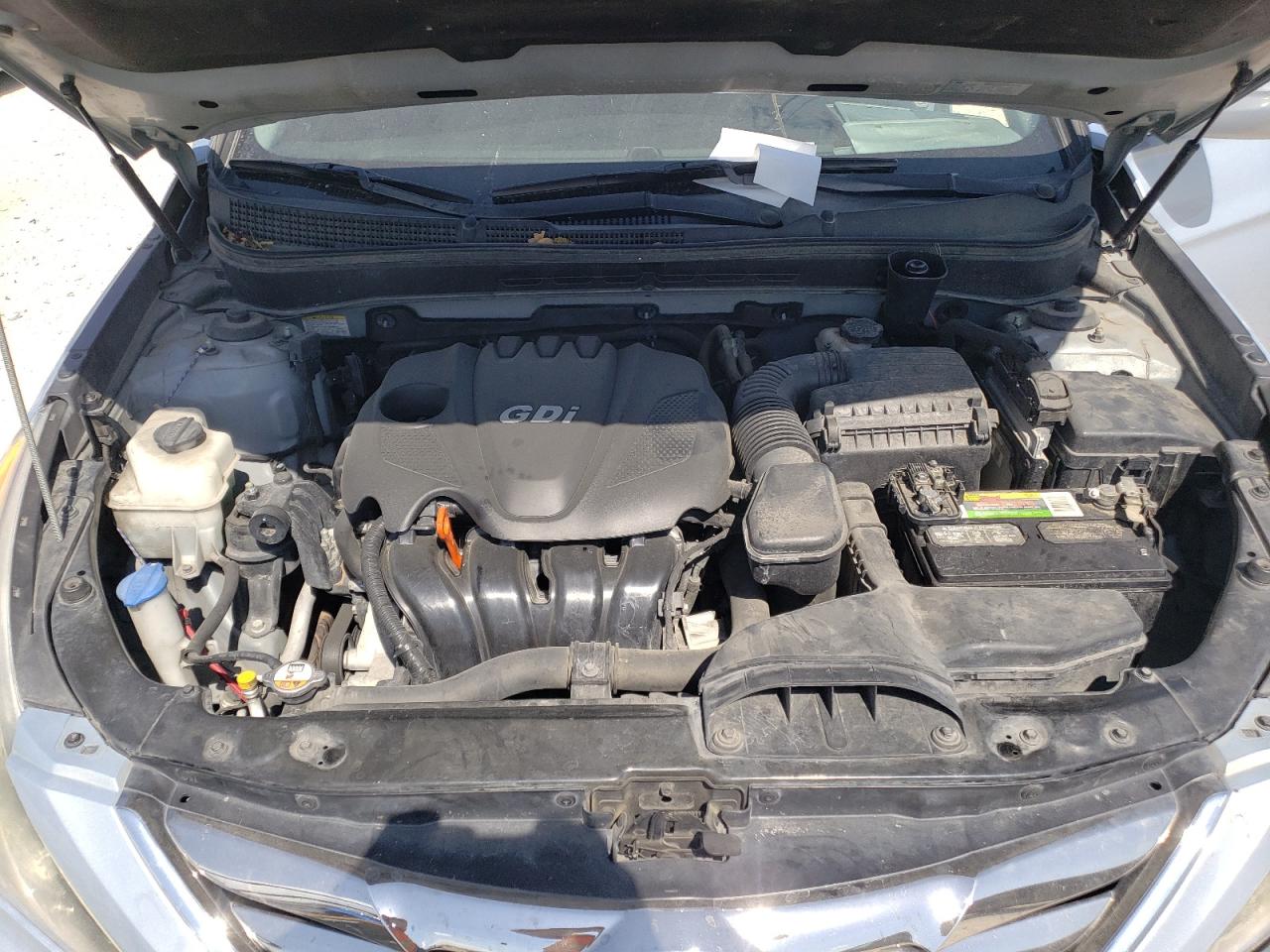 Photo 7 from auction – 2013 HYUNDAI SONATA SE with VIN 5NPEC4ACXDH663470
