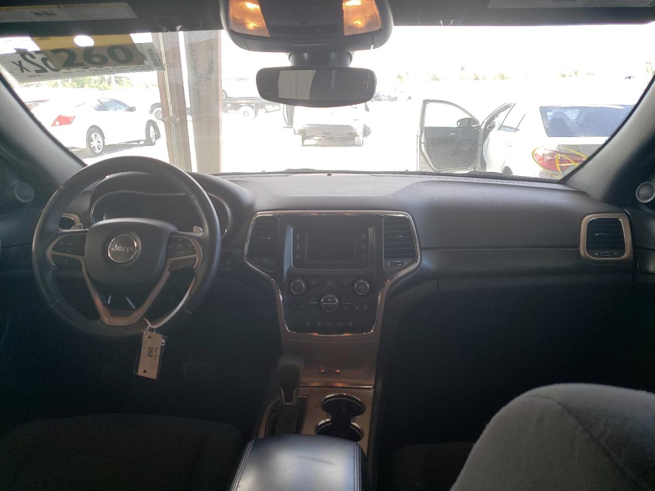 Photo 20 from auction – 2017 JEEP GRAND CHER with VIN 1C4RJFAG7HC962583