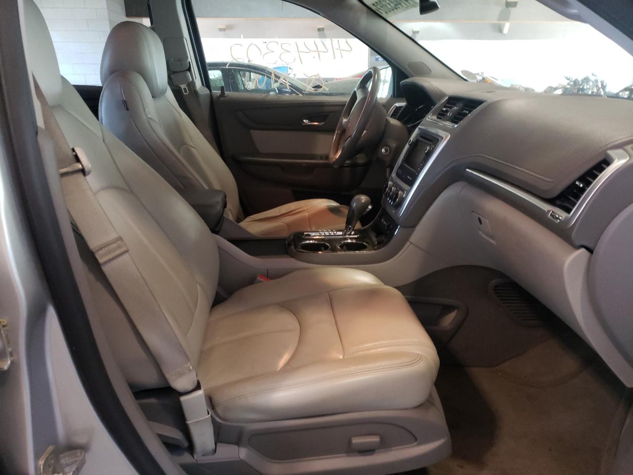 Photo 5 from auction – 2013 GMC ACADIA SLT with VIN 1GKKVRKD4DJ252191