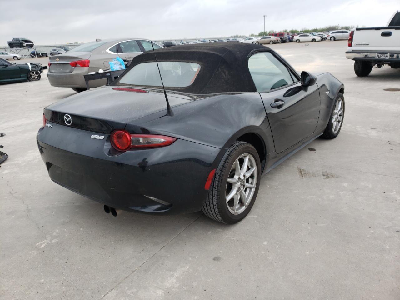 Zdjęcie 4 z aukcji – 2016 MAZDA MX-5 MIATA z VIN JM1NDAB76G0102553