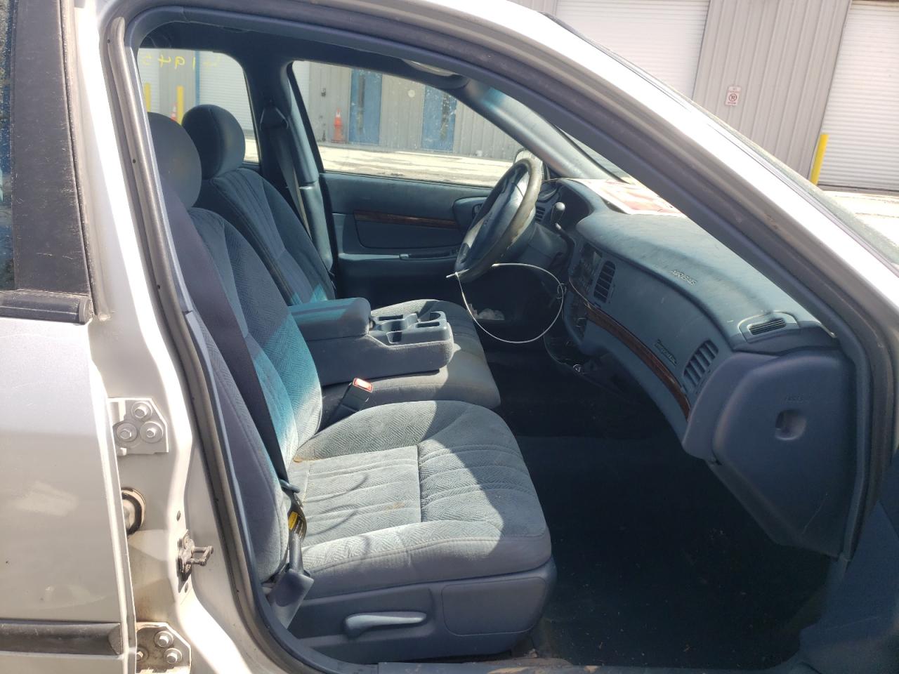 Photo 5 from auction – 2003 CHEVROLET IMPALA with VIN 2G1WF52E239402801