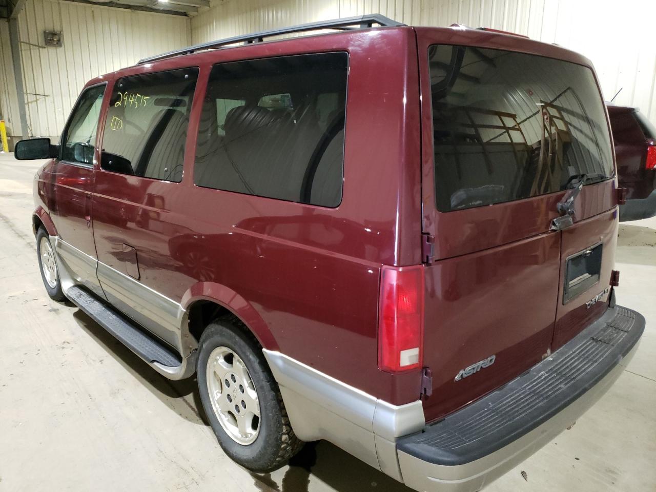 Photo 3 from auction – 2004 CHEVROLET ASTRO with VIN 1GNDM19X54B103234