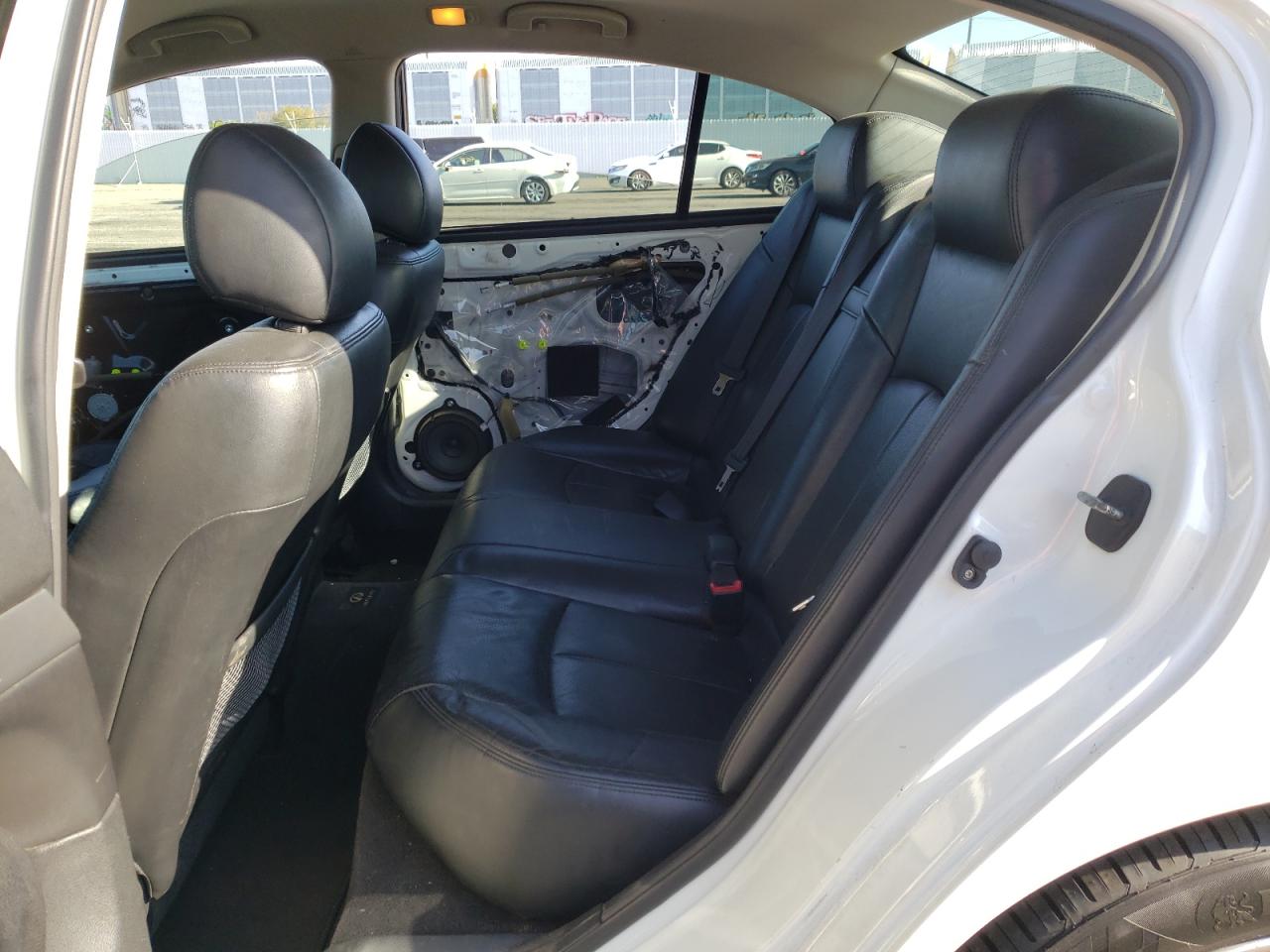 Photo 6 from auction – 2011 INFINITI G25 BASE with VIN JN1DV6APXBM600427