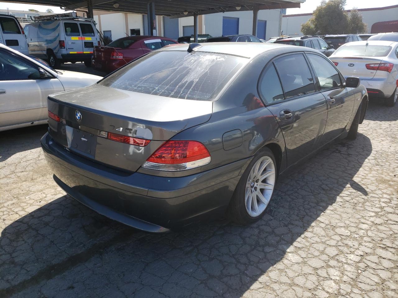Photo 4 from auction – 2004 BMW 745 LI with VIN WBAGN63424DS49218