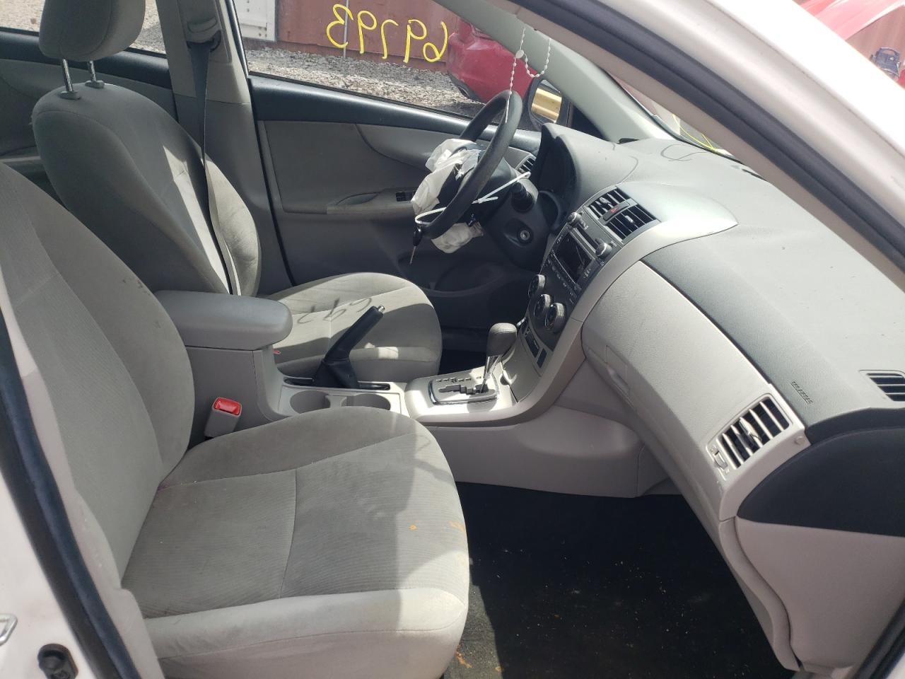 Photo 5 from auction – 2011 TOYOTA COROLLA 4 with VIN 2T1BU4EE5BC738796