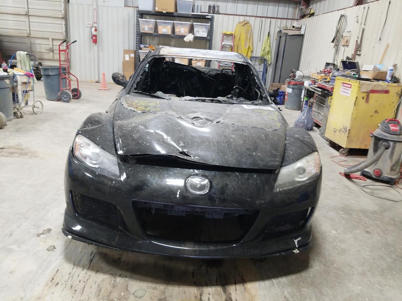 Photo 9 from auction – 2009 MAZDA RX8 with VIN JM1FE172290402494