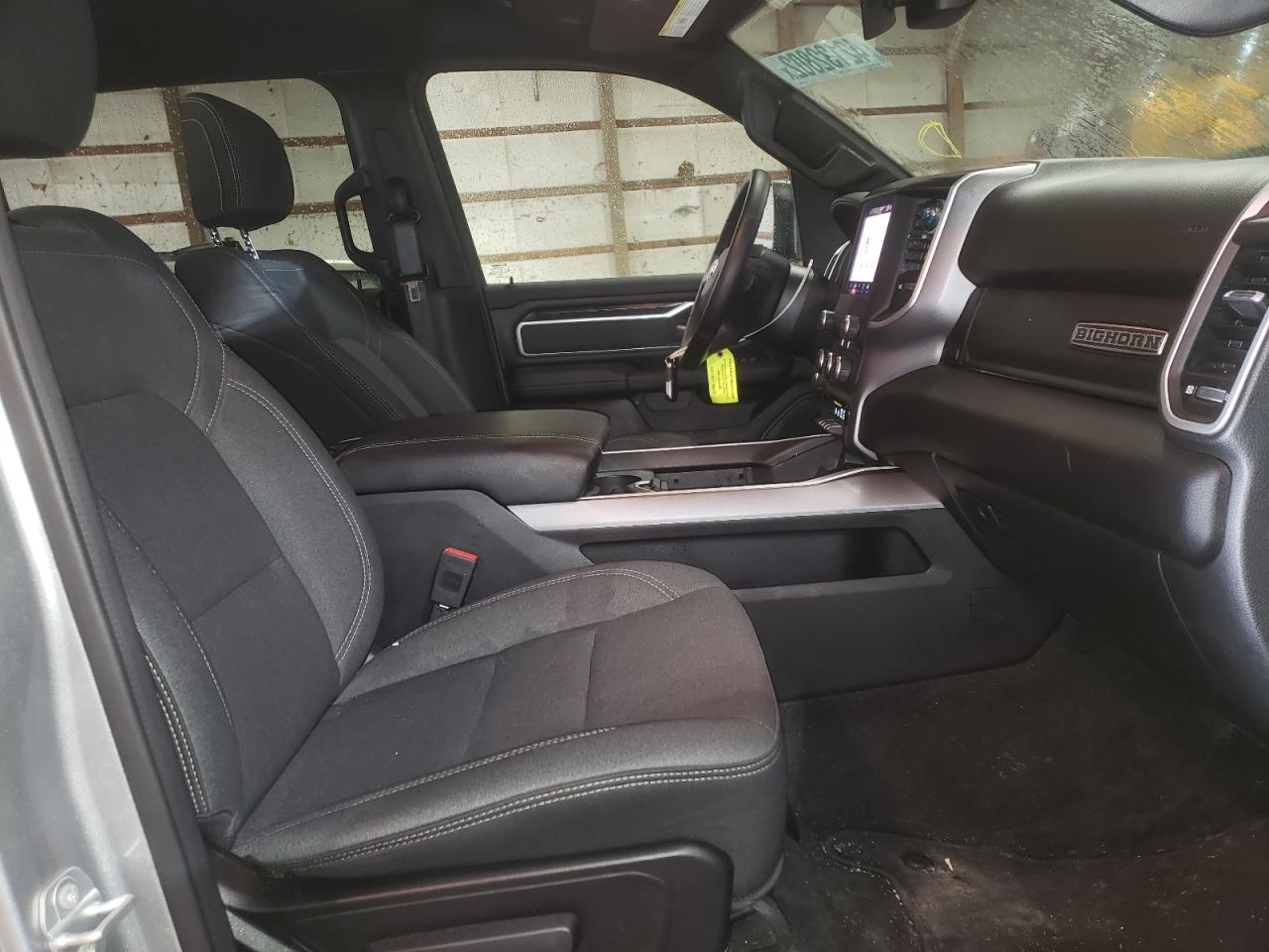 Photo 5 from auction – 2022 RAM 1500 BIG H with VIN 1C6SRFFT2NN211897