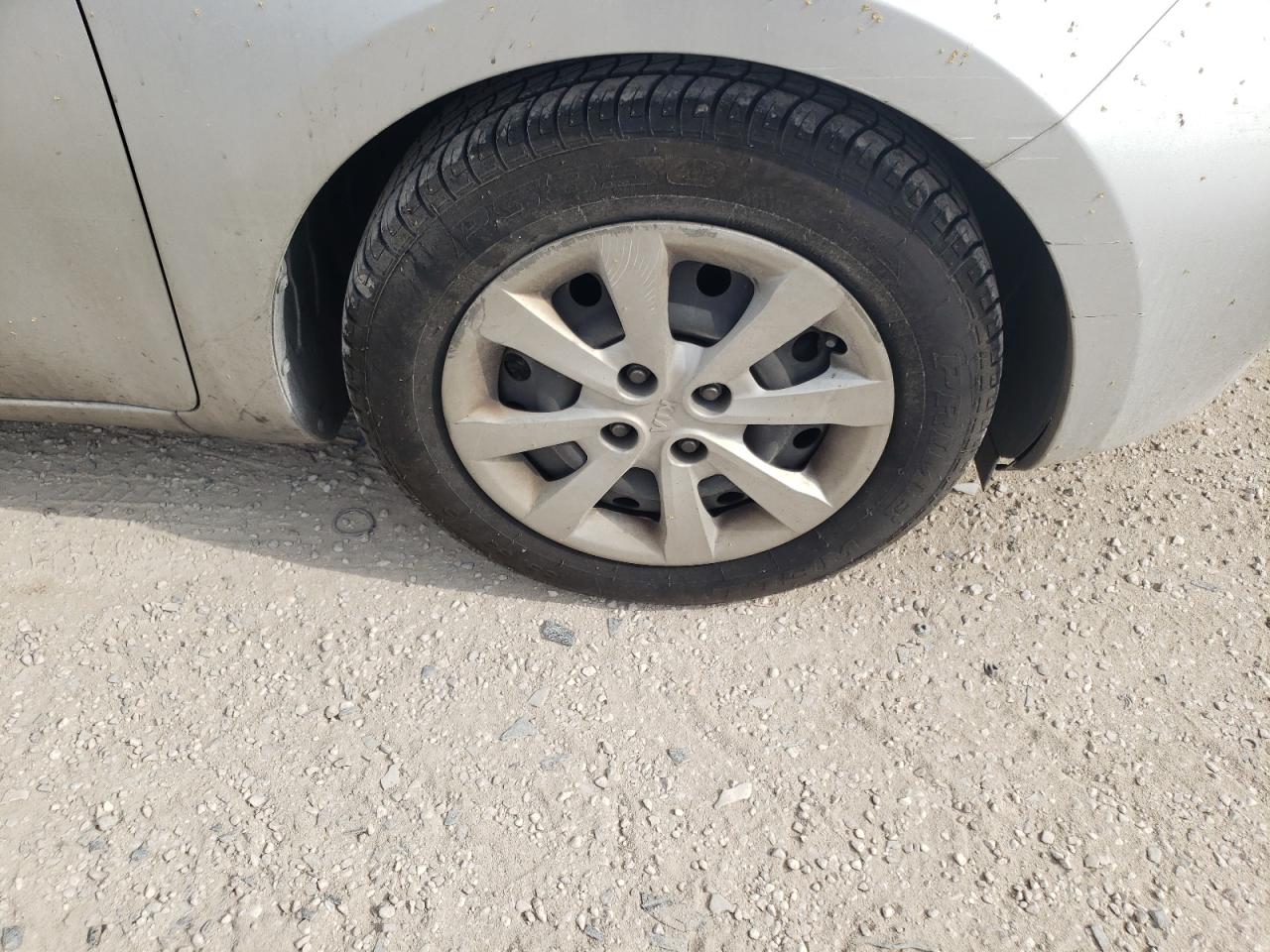 Foto 9 de la subasta – 2014 KIA RIO LX con VIN KNADM4A37E6364181