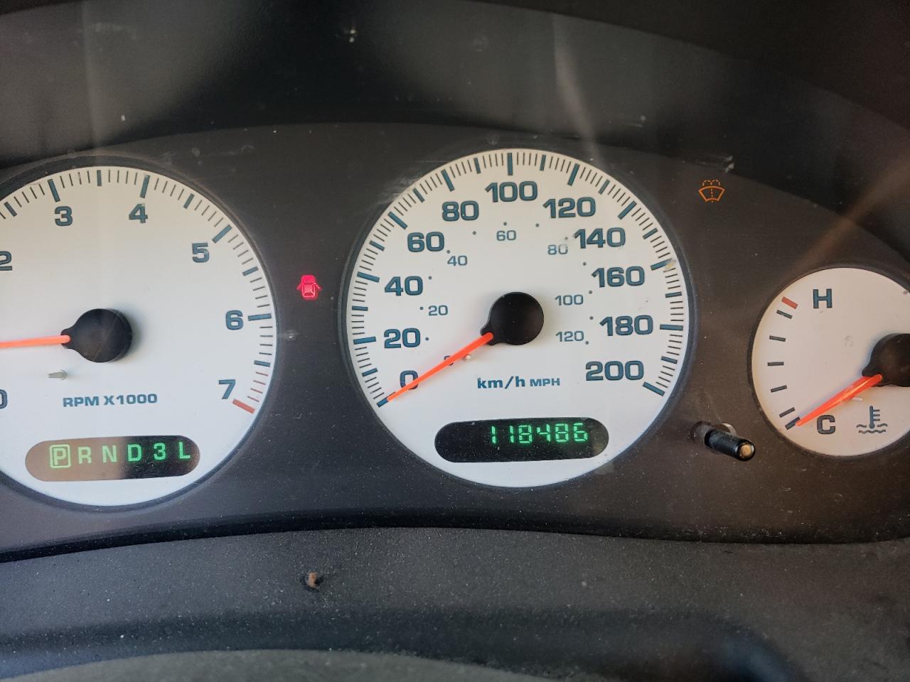 Photo 8 from auction – 1999 CHRYSLER INTREPID with VIN 2C3HH46R7XH812723