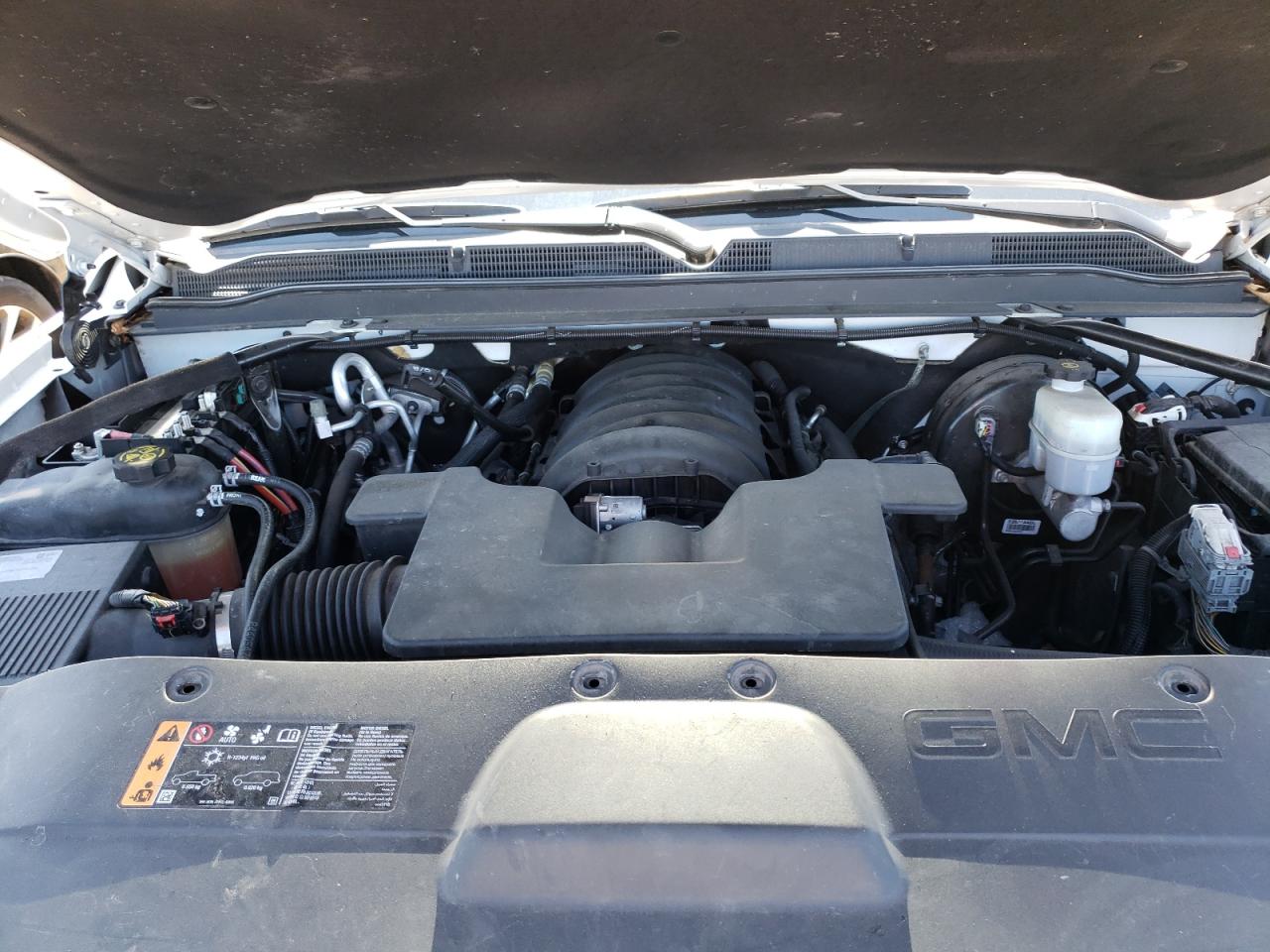 Photo 7 from auction – 2019 GMC YUKON SLT with VIN 1GKS2BKCXKR273519