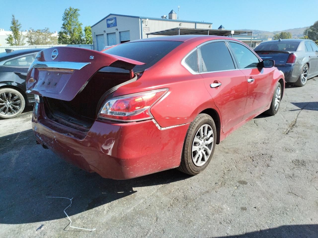 Photo 4 from auction – 2015 NISSAN ALTIMA 2.5 with VIN 1N4AL3AP2FN342785