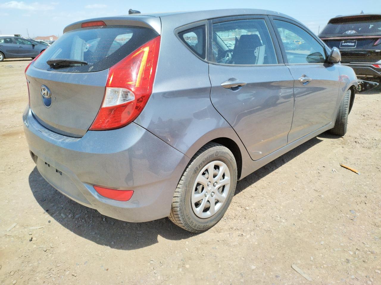 Photo 4 from auction – 2014 HYUNDAI ACCENT GLS with VIN KMHCT5AE7EU173263