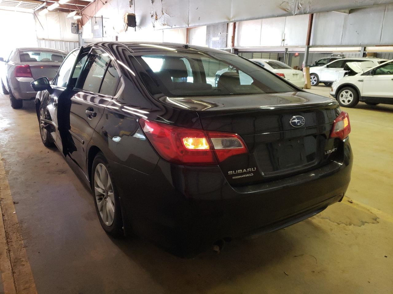 Photo 3 from auction – 2015 SUBARU LEGACY 2.5 with VIN 4S3BNBH65F3044419