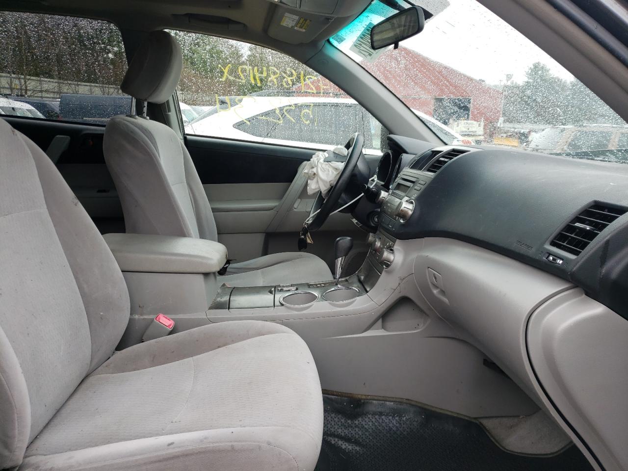 Photo 5 from auction – 2008 TOYOTA HIGHLANDER with VIN JTEES41A482060745