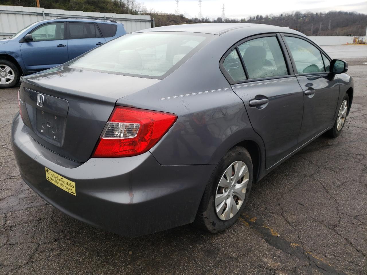 Photo 4 from auction – 2012 HONDA CIVIC LX with VIN 19XFB2F51CE377757