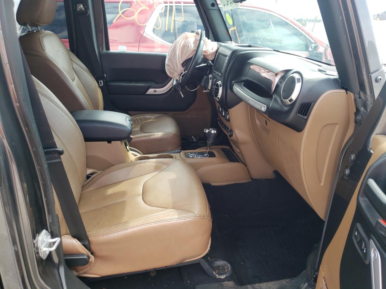 Photo 5 from auction – 2017 JEEP WRANGLER U with VIN 1C4HJWEG0HL733720