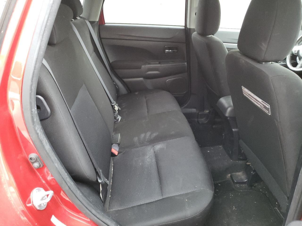 Photo 6 from auction – 2011 MITSUBISHI OUTLANDER with VIN JA4AP3AU7BZ000962