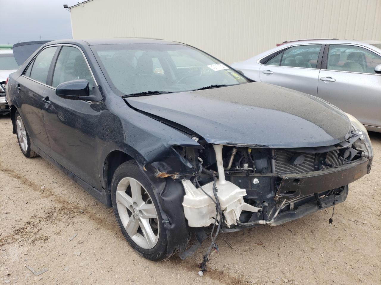 Photo 1 from auction – 2014 TOYOTA CAMRY L with VIN 4T1BF1FK8EU402916
