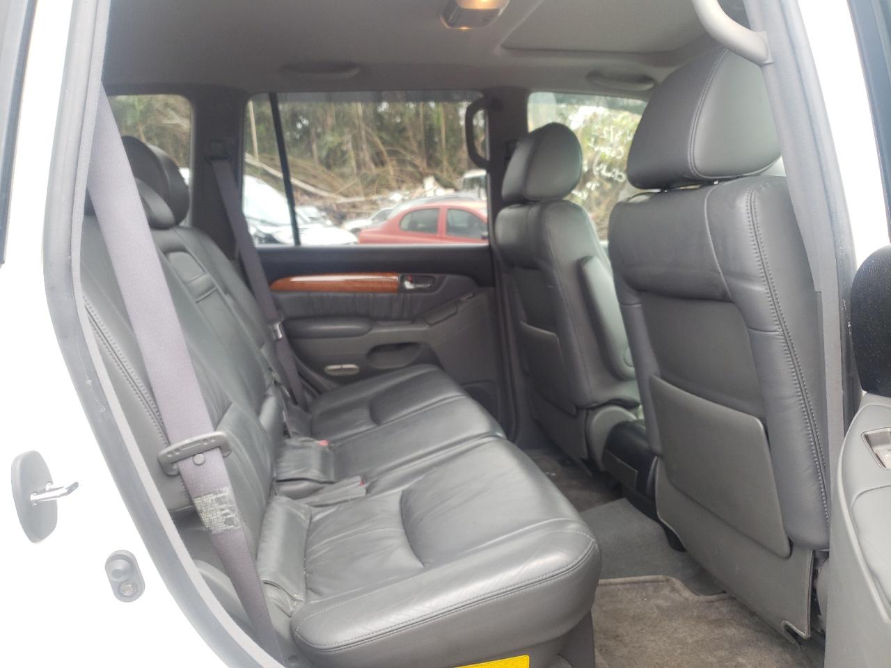 Photo 6 from auction – 2004 LEXUS GX 470 with VIN JTJBT20X840039544