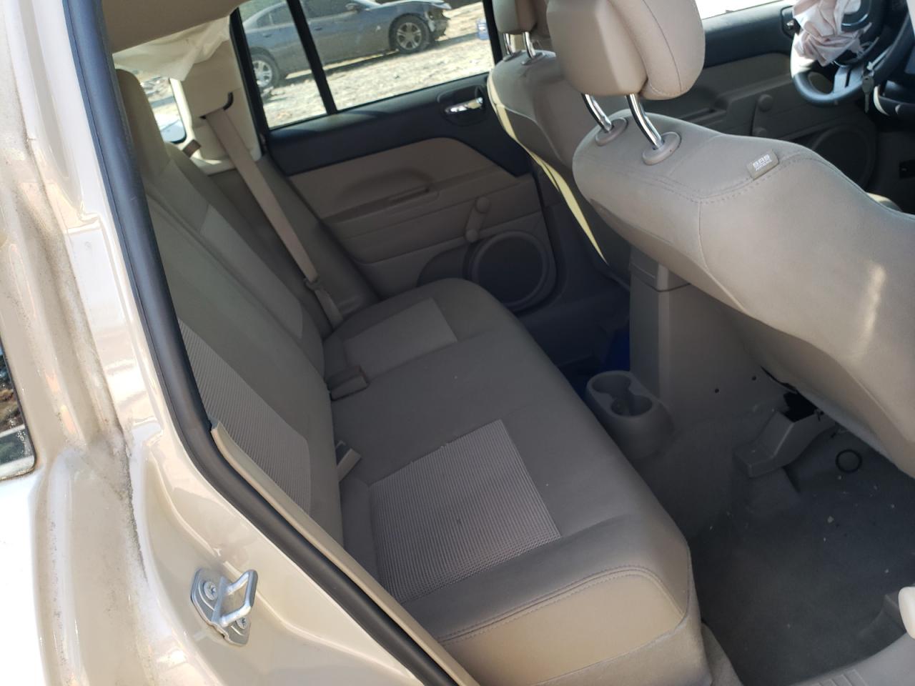 Photo 6 from auction – 2017 JEEP COMPASS SP with VIN 1C4NJCBB1HD121420