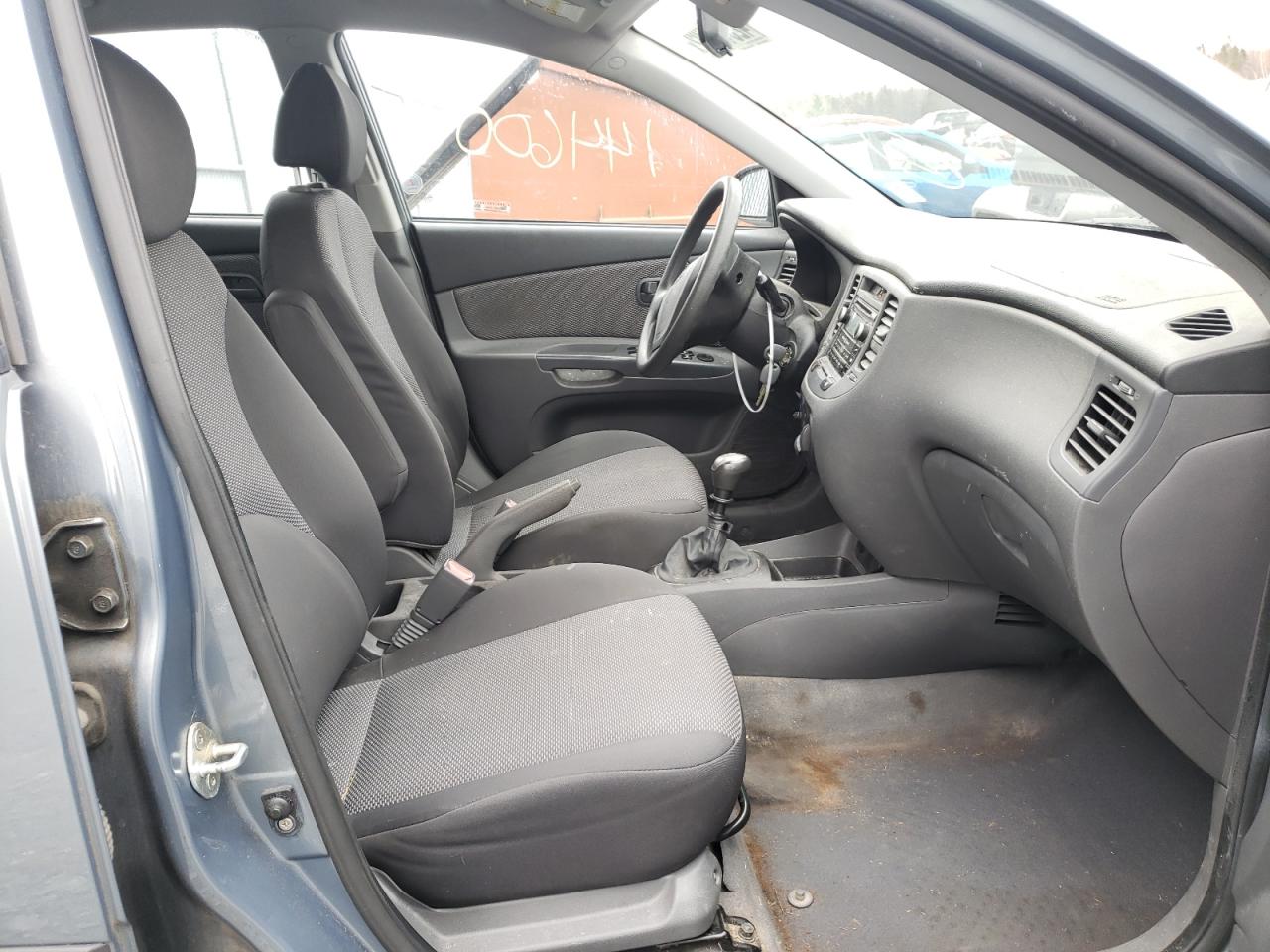 Photo 5 from auction – 2009 KIA RIO 5 SX with VIN KNADE243996573182