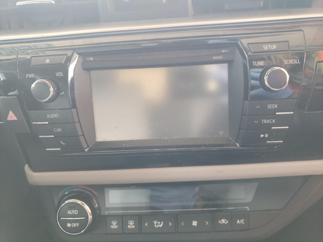 Photo 9 from auction – 2015 TOYOTA COROLLA L with VIN 2T1BURHEXFC230192