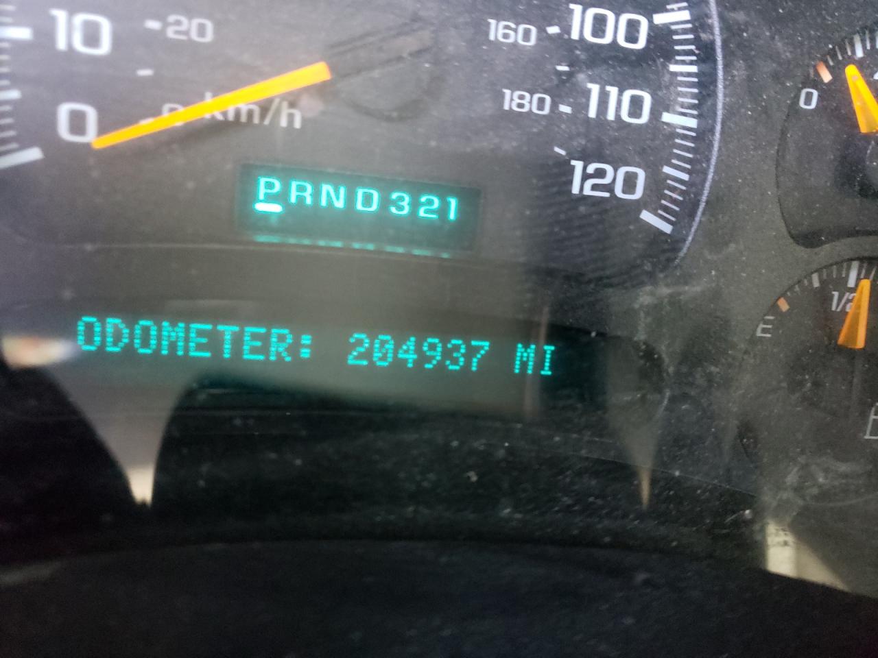 Photo 8 from auction – 2004 GMC SIERRA C25 with VIN 1GTHC29U24E303513