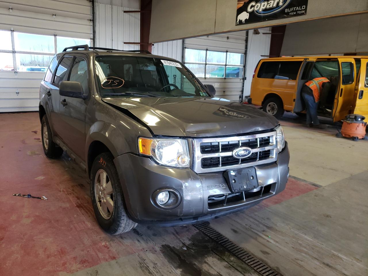 FORD ESCAPE XLT 2009 with VIN 1FMCU03709KB39777 - Photo from auction