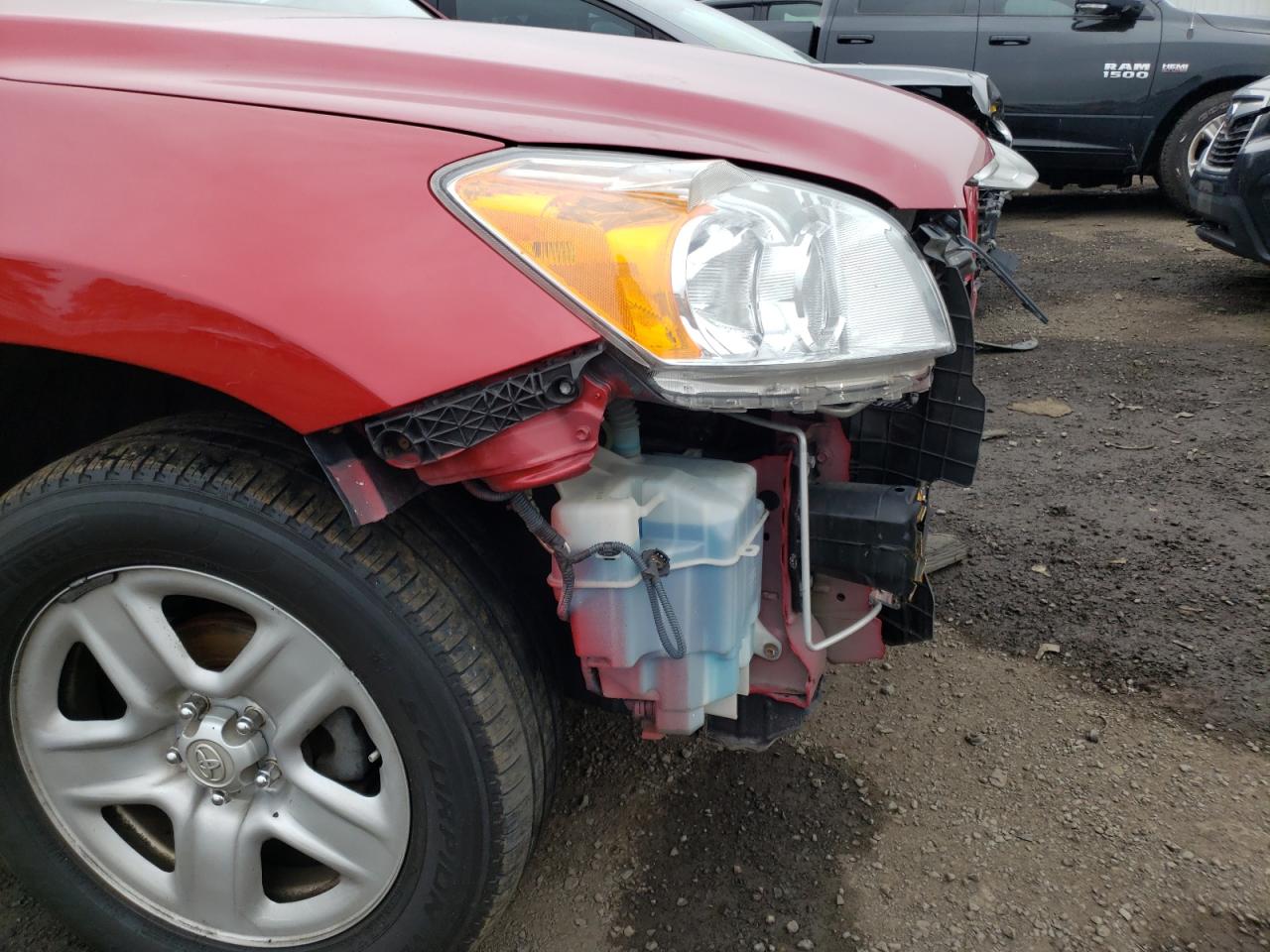Photo 9 from auction – 2009 TOYOTA RAV4 with VIN 2T3ZF33V89W013389
