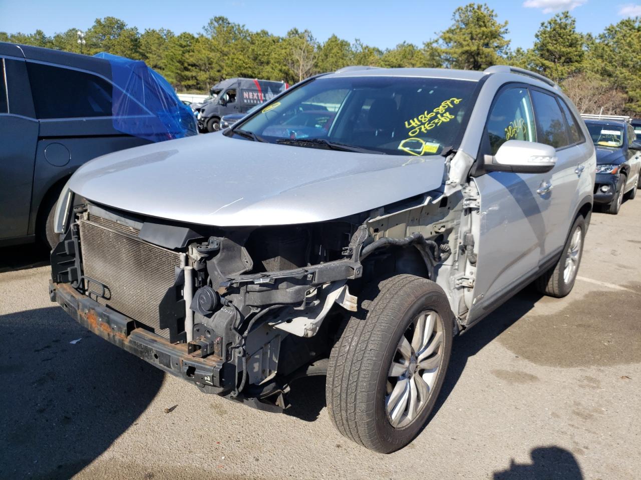 Photo 2 from auction – 2011 KIA SORENTO with VIN 5XYKTDA20BG076368