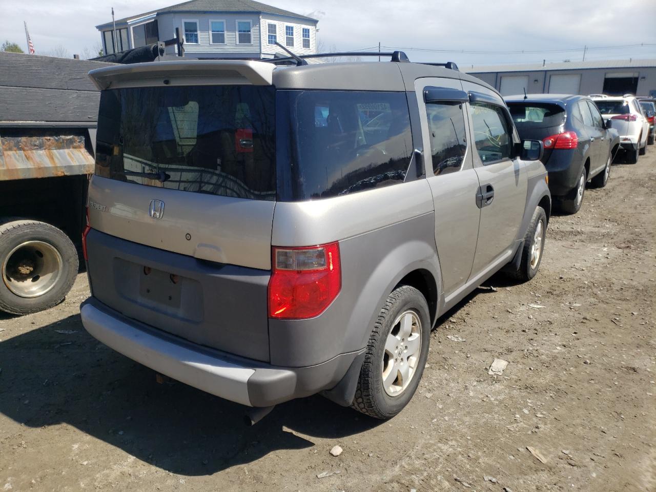 Foto 4 de la subasta – 2003 HONDA ELEMENT EX con VIN 5J6YH28573L037308