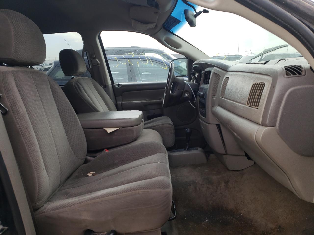 Photo 5 from auction – 2002 DODGE RAM 1500 with VIN 1D7HU18N82J206795