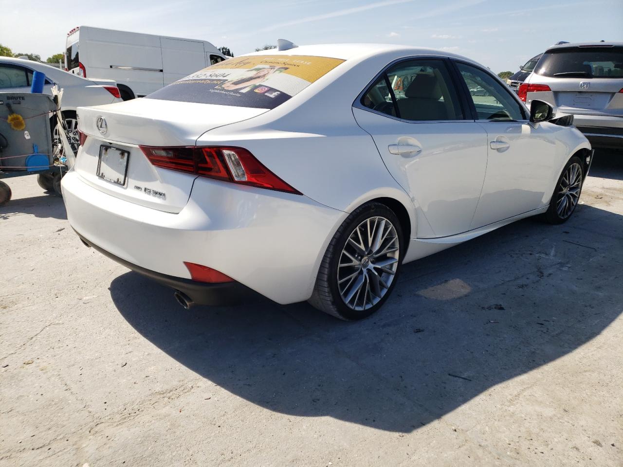 Photo 4 from auction – 2016 LEXUS IS with VIN JTHCM1D20G5010722