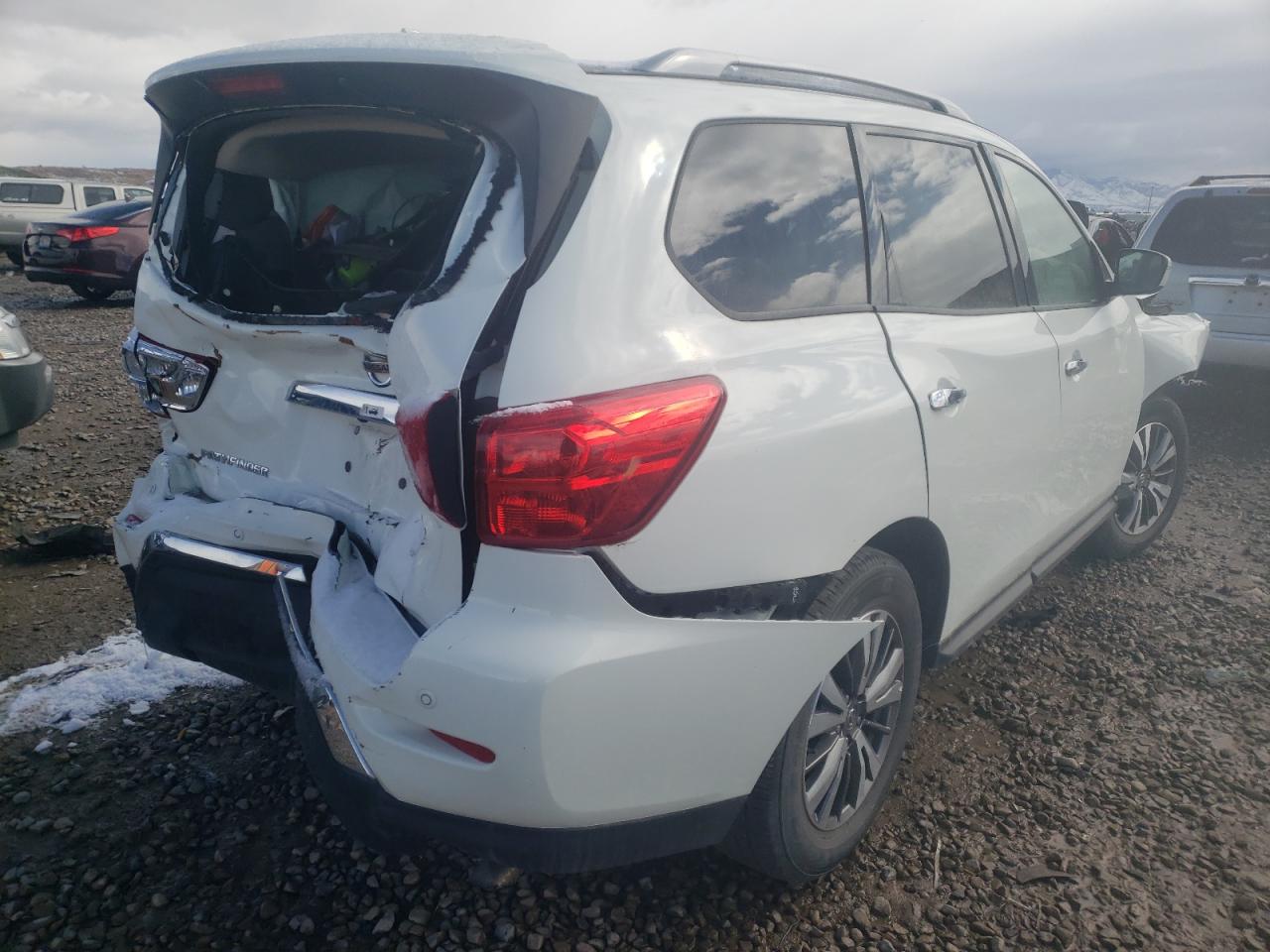 Photo 4 from auction – 2020 NISSAN PATHFINDER with VIN 5N1DR2BM5LC611224