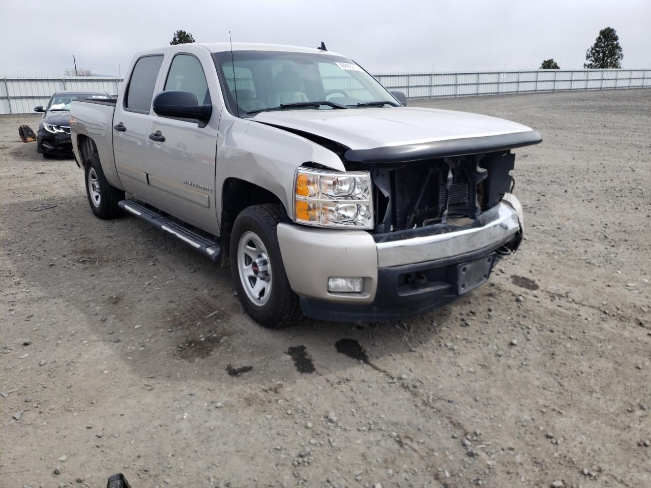 Photo 13 from auction – 2007 CHEVROLET SILVERADO with VIN 2GCEK13M871683567