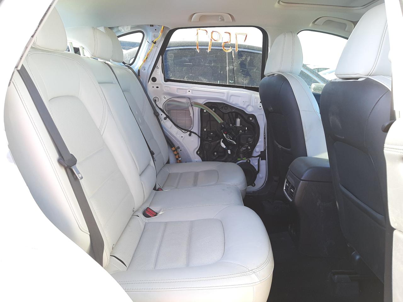 Photo 6 from auction – 2021 MAZDA CX-5 TOURI with VIN JM3KFACM7M0315550