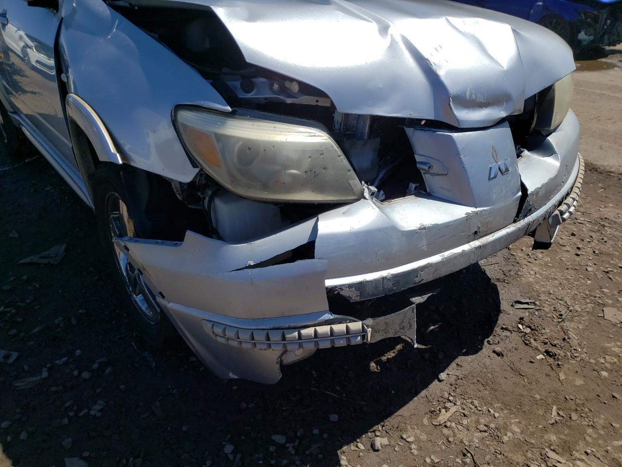 Photo 9 from auction – 2006 MITSUBISHI OUTLANDER with VIN JA4LX41F86U003405