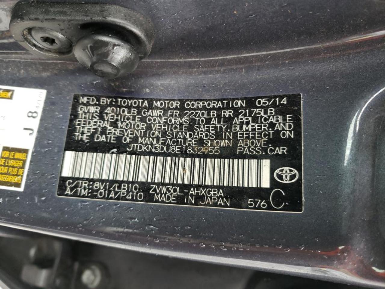 Photo 10 from auction – 2014 TOYOTA PRIUS with VIN JTDKN3DU8E1832955
