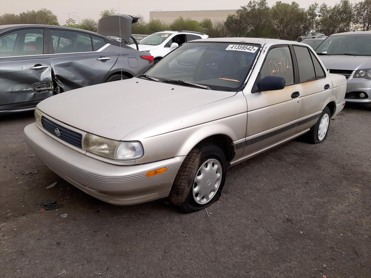 Photo 2 from auction – 1994 NISSAN SENTRA E with VIN JN1EB31P4RU323330